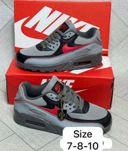 Load image into Gallery viewer, Shoes