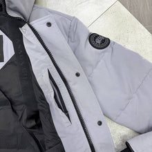 Load image into Gallery viewer, Jacket