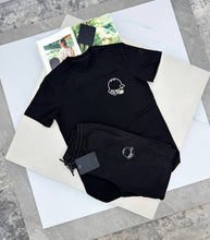 Load image into Gallery viewer, Tshirt