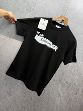 Load image into Gallery viewer, T-shirt