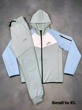 Load image into Gallery viewer, Tracksuit men