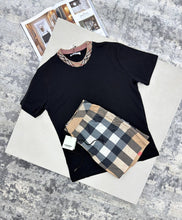 Load image into Gallery viewer, T-shirt