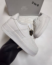 Load image into Gallery viewer, Shoes