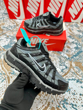 Load image into Gallery viewer, Shoes women
