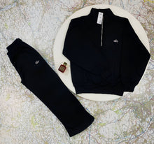 Load image into Gallery viewer, Tracksuit women