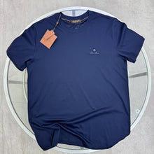 Load image into Gallery viewer, Tshirt