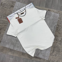 Load image into Gallery viewer, Tshirt