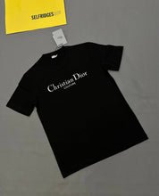 Load image into Gallery viewer, Tshirt