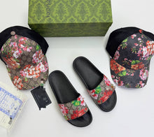 Load image into Gallery viewer, Slipper