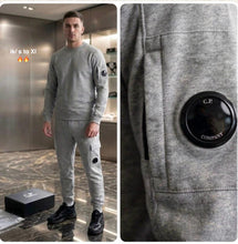 Load image into Gallery viewer, Tracksuit