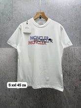 Load image into Gallery viewer, T-shirt