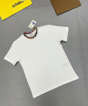 Load image into Gallery viewer, T-shirt