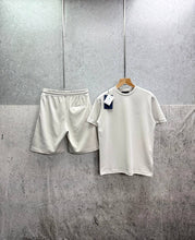 Load image into Gallery viewer, T-shirt