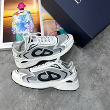 Load image into Gallery viewer, Shoes men