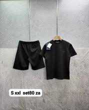 Load image into Gallery viewer, T-shirt
