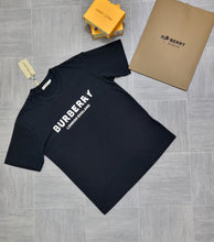 Load image into Gallery viewer, Tshirt