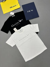Load image into Gallery viewer, T-shirt
