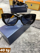 Load image into Gallery viewer, Sunglass