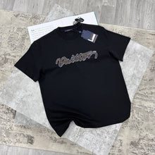 Load image into Gallery viewer, Tshirt