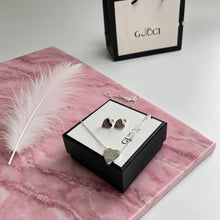 Load image into Gallery viewer, Necklace