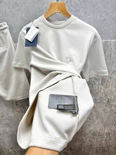 Load image into Gallery viewer, T-shirt