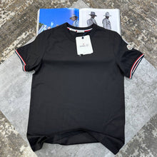 Load image into Gallery viewer, Tshirt