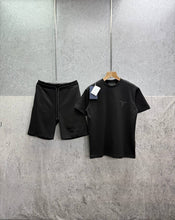 Load image into Gallery viewer, T-shirt