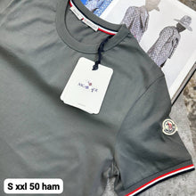 Load image into Gallery viewer, Tshirt