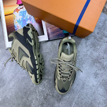 Load image into Gallery viewer, Shoes men