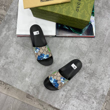 Load image into Gallery viewer, Slipper