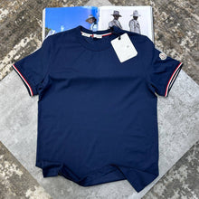 Load image into Gallery viewer, Tshirt