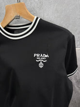Load image into Gallery viewer, T-shirt
