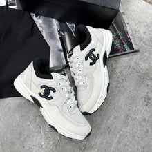 Load image into Gallery viewer, Shoes
