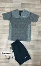 Load image into Gallery viewer, Tshirt