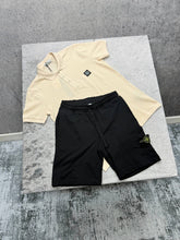 Load image into Gallery viewer, T-shirt