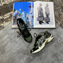 Load image into Gallery viewer, Shoes