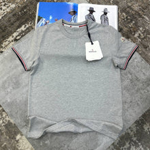 Load image into Gallery viewer, Tshirt