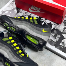 Load image into Gallery viewer, Shoes