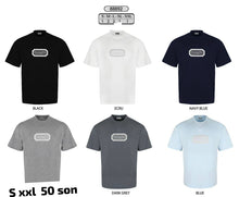Load image into Gallery viewer, Tshirt