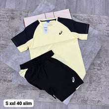 Load image into Gallery viewer, T-shirt