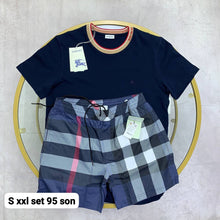Load image into Gallery viewer, Tshirt