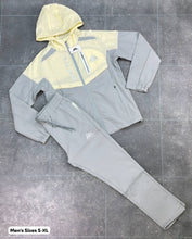 Load image into Gallery viewer, Tracksuit men
