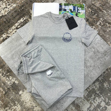 Load image into Gallery viewer, Tshirt