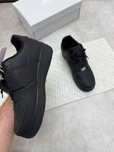 Load image into Gallery viewer, Shoes