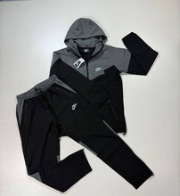 Load image into Gallery viewer, Tracksuit men