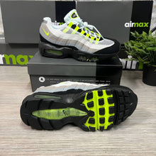 Load image into Gallery viewer, Shoes