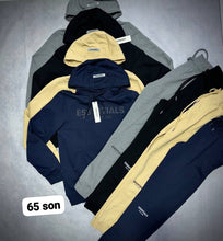 Load image into Gallery viewer, Tracksuit