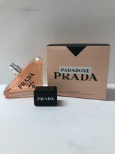 Load image into Gallery viewer, Perfume