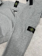 Load image into Gallery viewer, Tracksuit