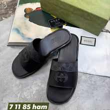 Load image into Gallery viewer, Slipper